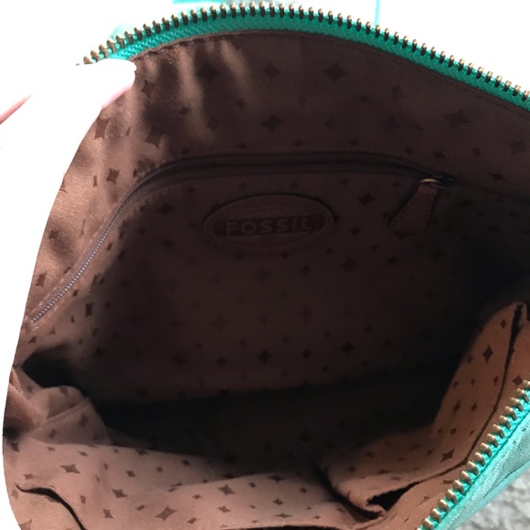 FOSSIL Leather Victoria Crossbody - Picture 8 of 8